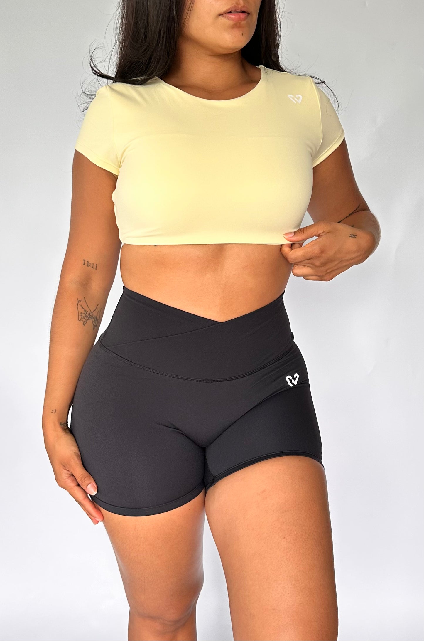 SHORTS SUAVE TIRO ALTO