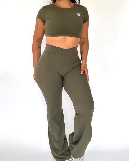 LEGGINGS ACAMPANADO MOVIMIENTO SUAVE