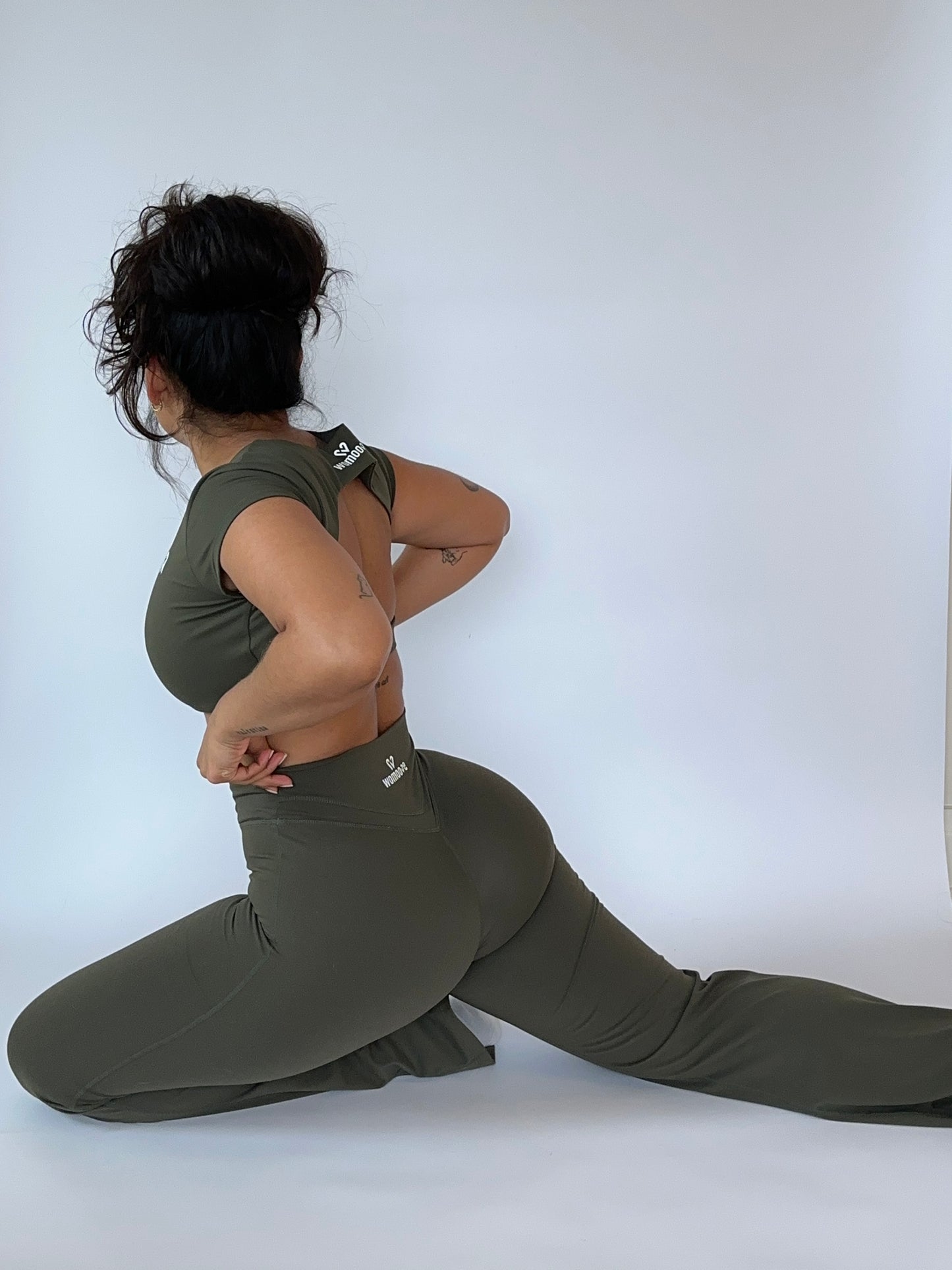 LEGGINGS ACAMPANADO MOVIMIENTO SUAVE